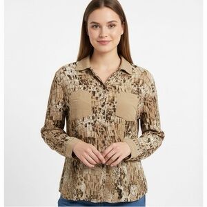 Donna Toran NWOT Vintage Oversized  Animal Print Button-Up Shirt Long Sleeve